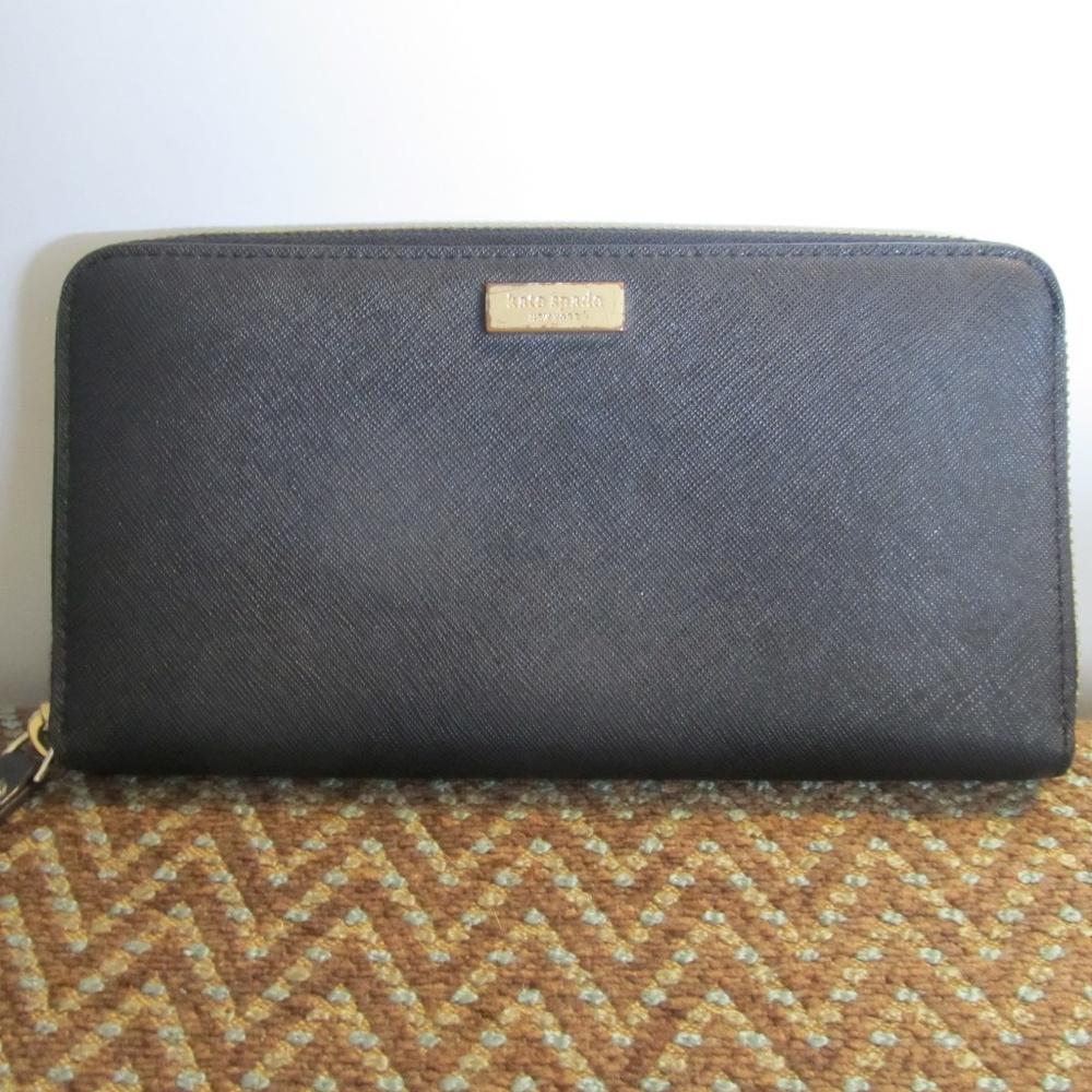 Kate Spade New York Black Neda Full Zip "Newbury Lane" Wallet Clutch